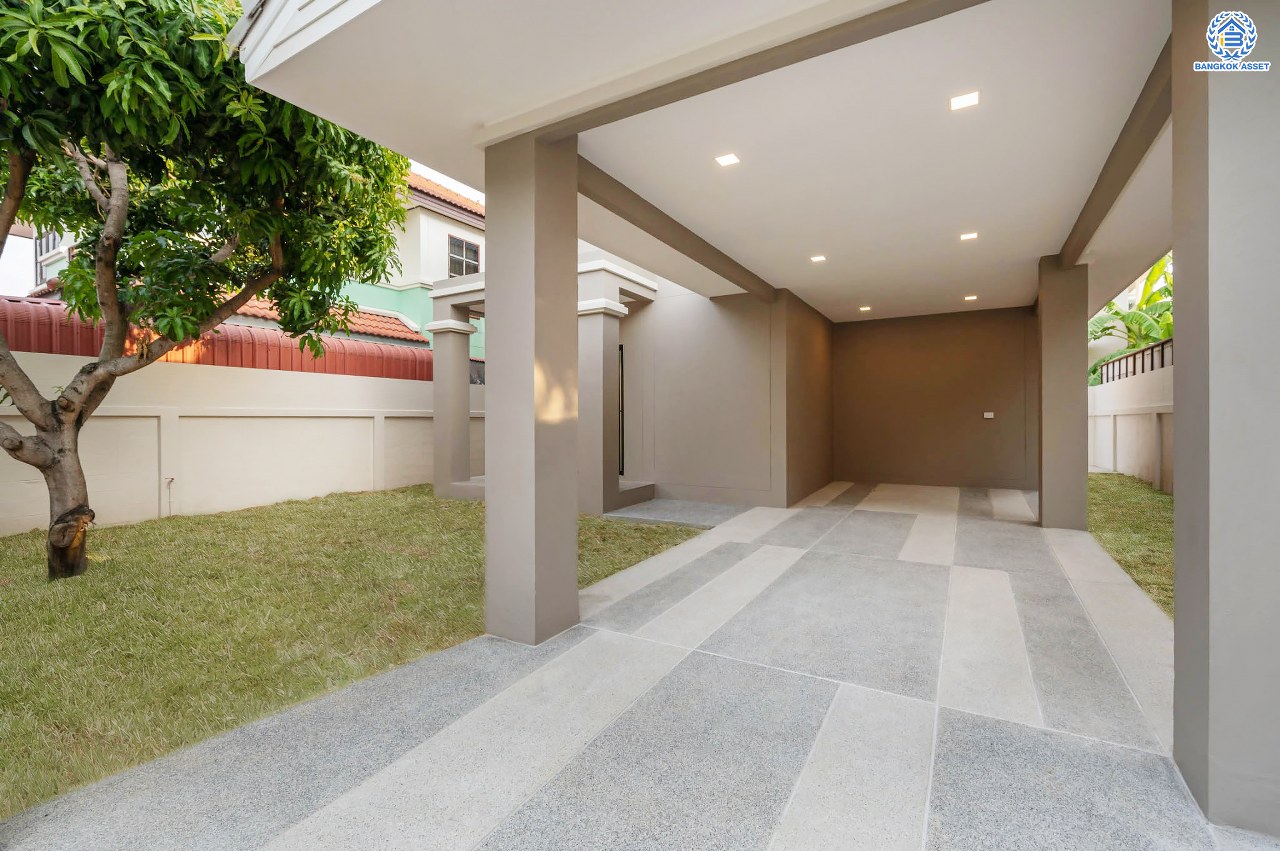 บ้านมือสองตกแต่งใหม่ โครงการ ณัฐชากรีนวิลล์ ปิ่นเกล้า-กาญจนาฯ บนเนื้อที่ 52 ตร.ว. ฟังก์ชัน 3 ห้องนอน 2 ห้องน้ำ จอดรถได้ 2 คัน บนทำเลศักยภาพ ใกล้เซ็นทรัลเวสต์เกต ทางด่วน "ศรีรัช" รถไฟฟ้าสายสีม่วง "สถานีตลาดบางใหญ่"